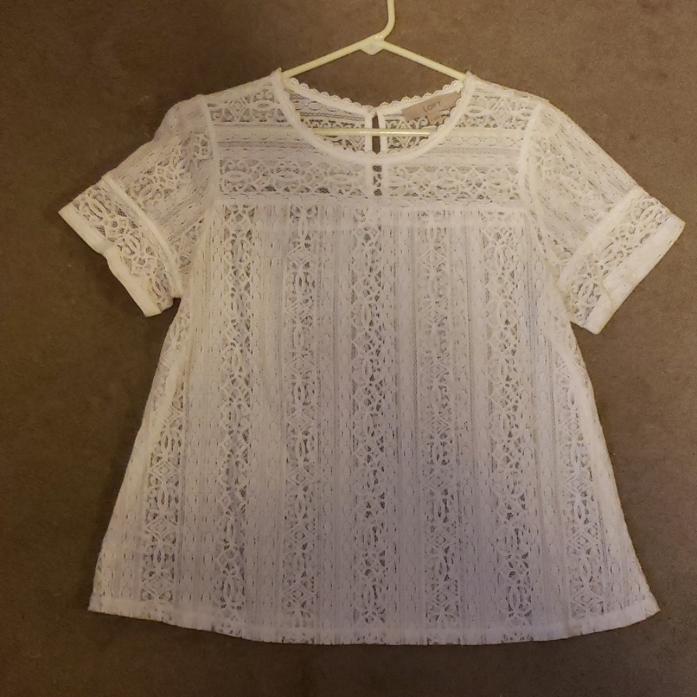 Excellent condition Loft lace top